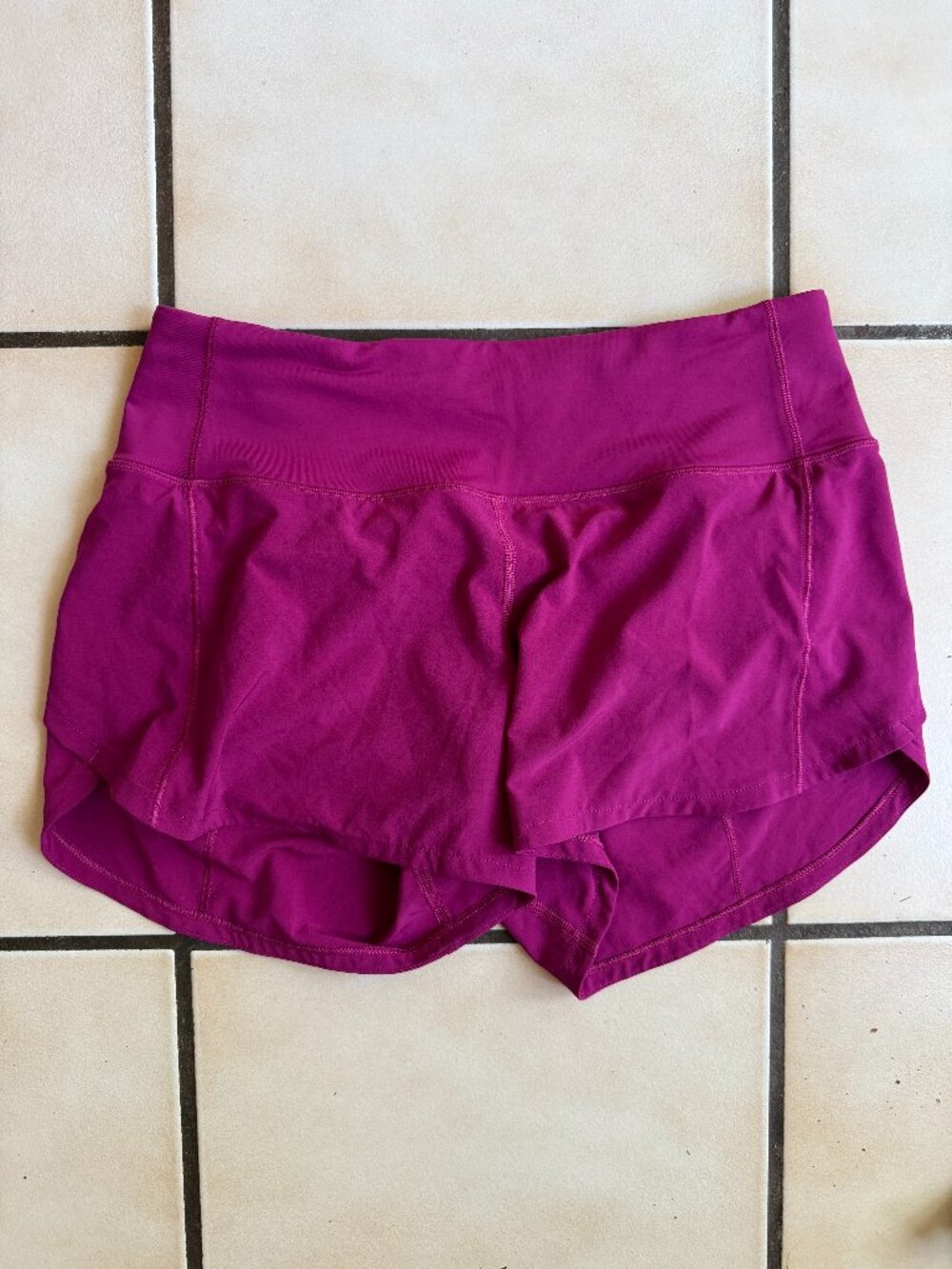 Lululemon Athletic Running Shorts XXS Magenta